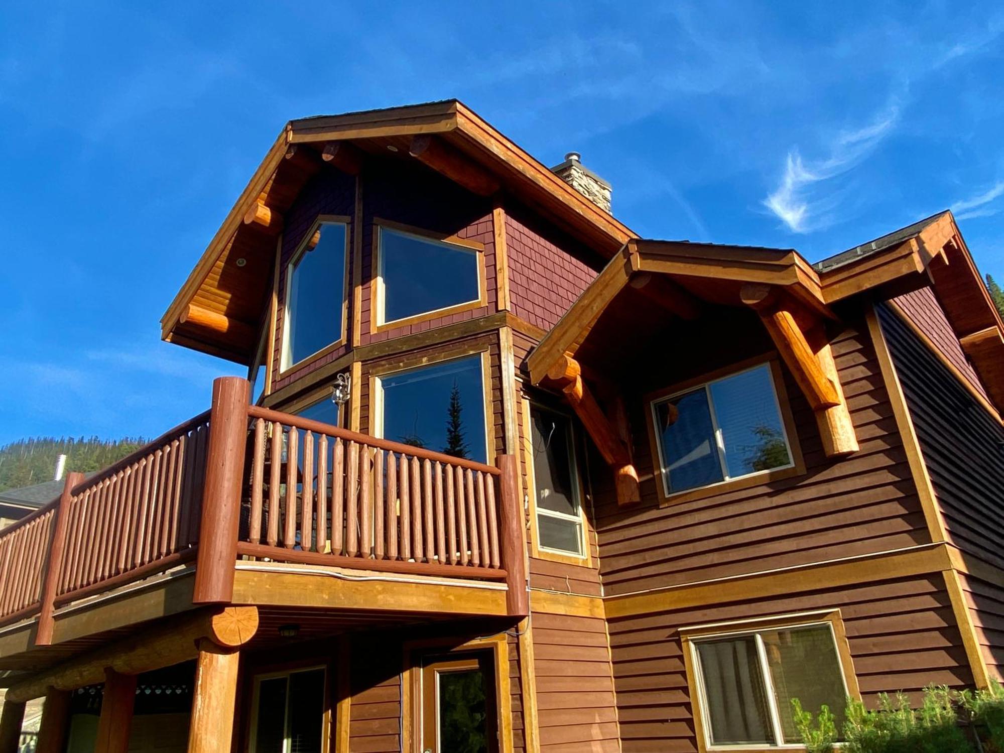 Morrisey Chalet At Sun Peaks Eksteriør billede